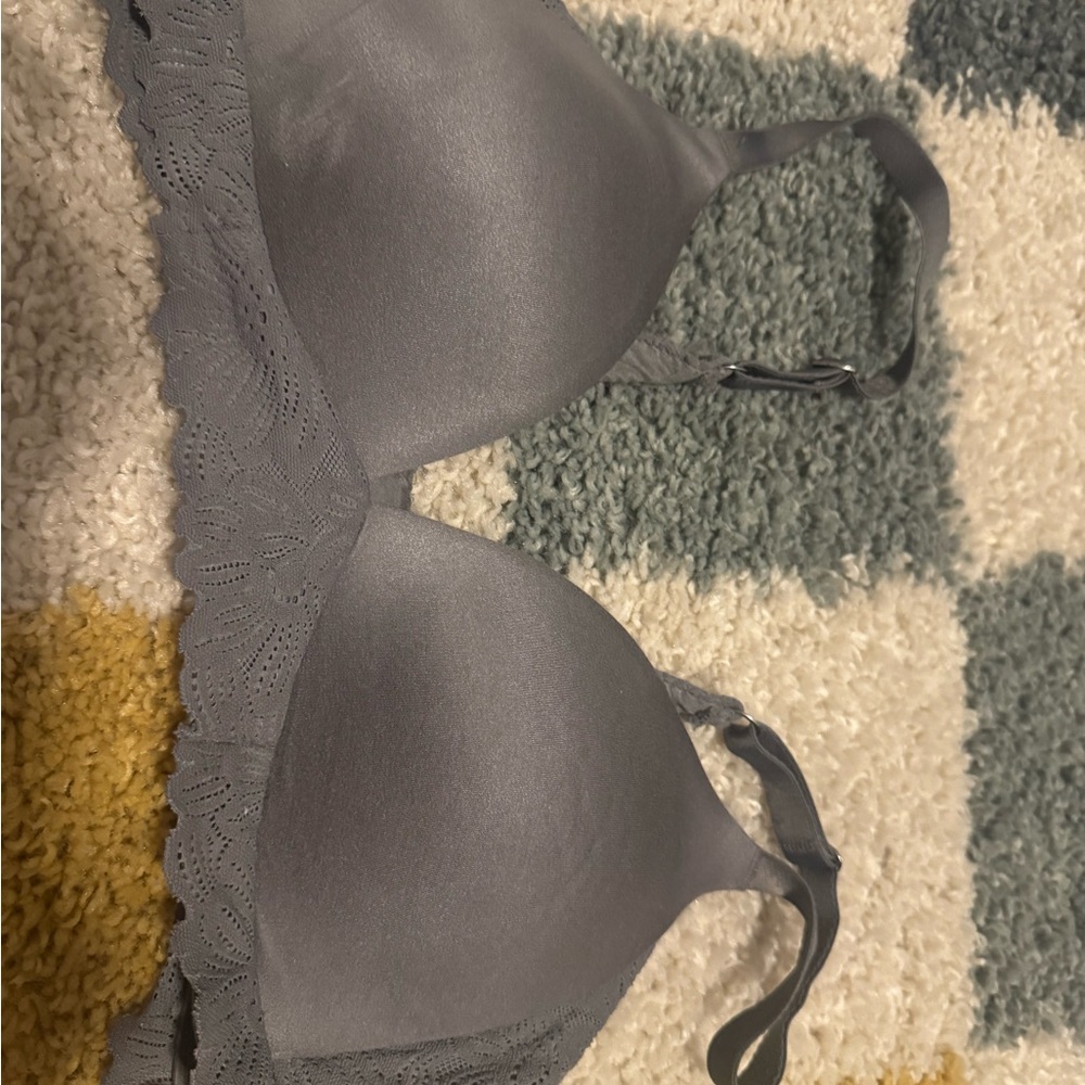Aerie Gray Molded Cup T-Shirt Bra